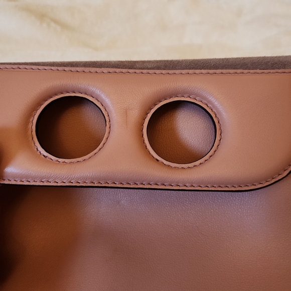 J.w Anderson dusty pink pierce crossbody ag - Picture 5 of 7